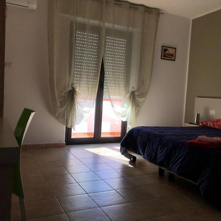 B&B Paolo E Daniela カルボーニア エクステリア 写真