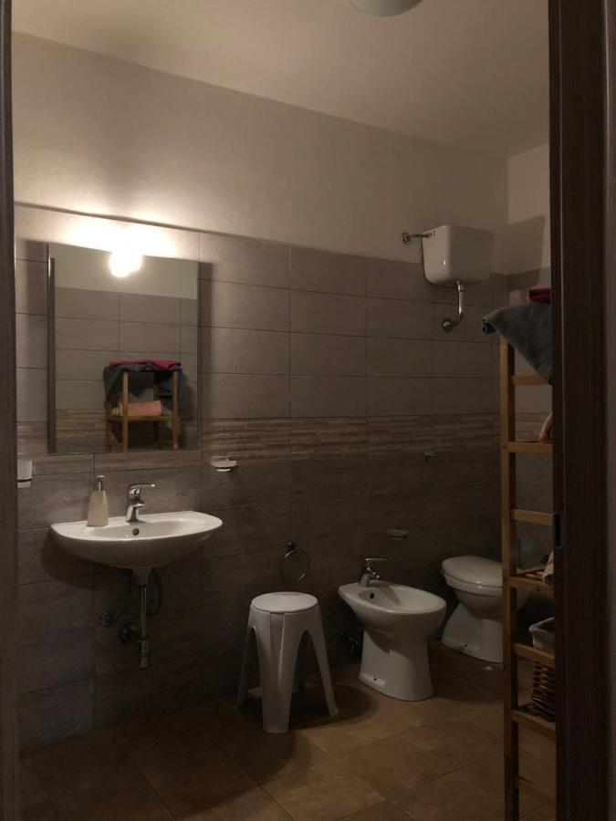 B&B Paolo E Daniela カルボーニア エクステリア 写真