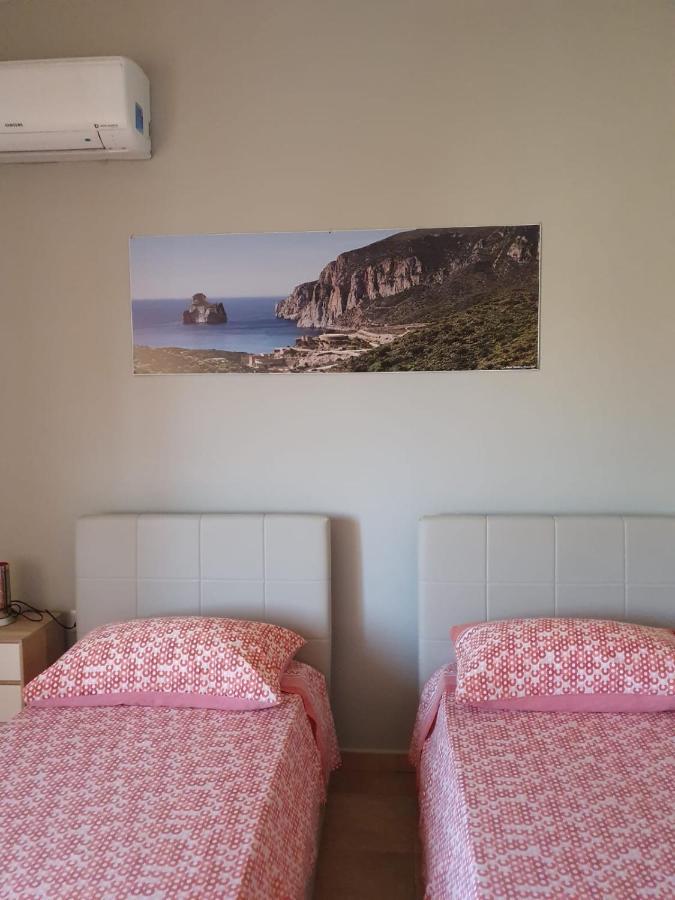 B&B Paolo E Daniela カルボーニア エクステリア 写真